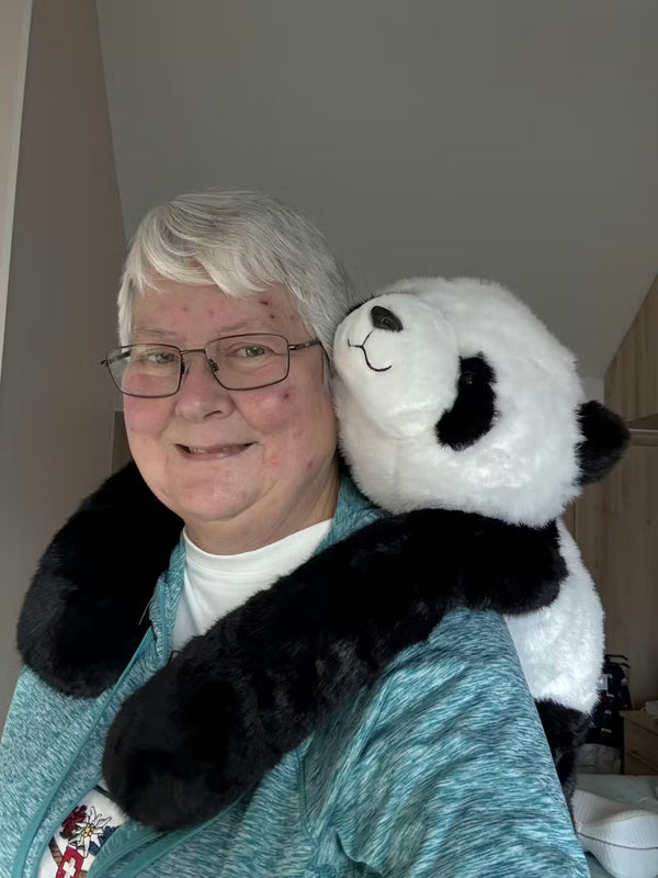 Linda review photo